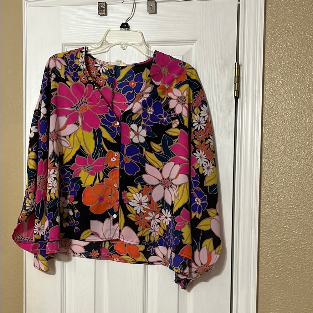 Entro Pink and Orange Bell Sleeve Blouse
